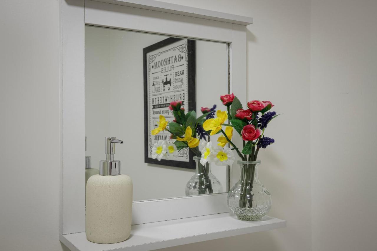 King Sized Luxury - Stylish Studio Flat Blackpool Bagian luar foto